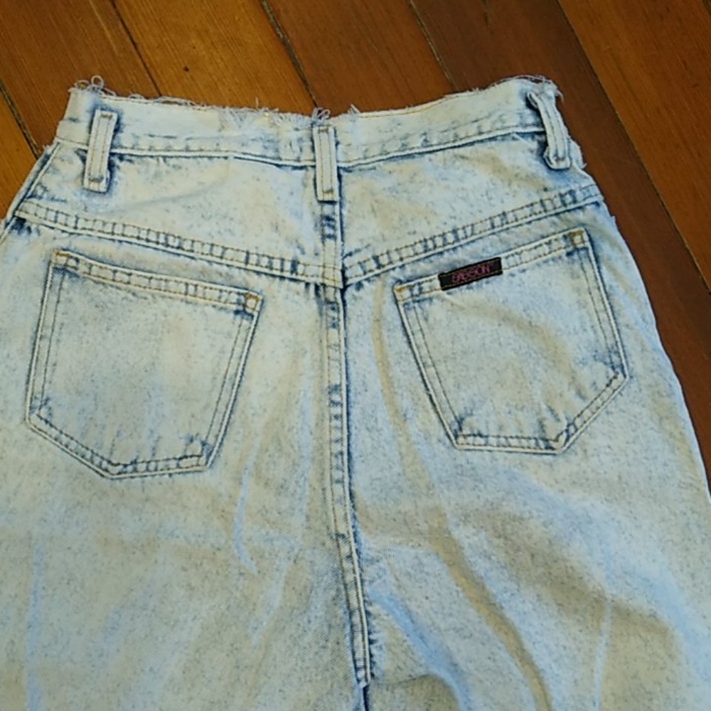 Jeans - Picture 3 of 5